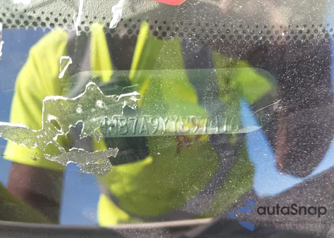 2000 Lincoln Ls V8 Auto from USA, damaged, VIN 1LNHM87A9YY897476